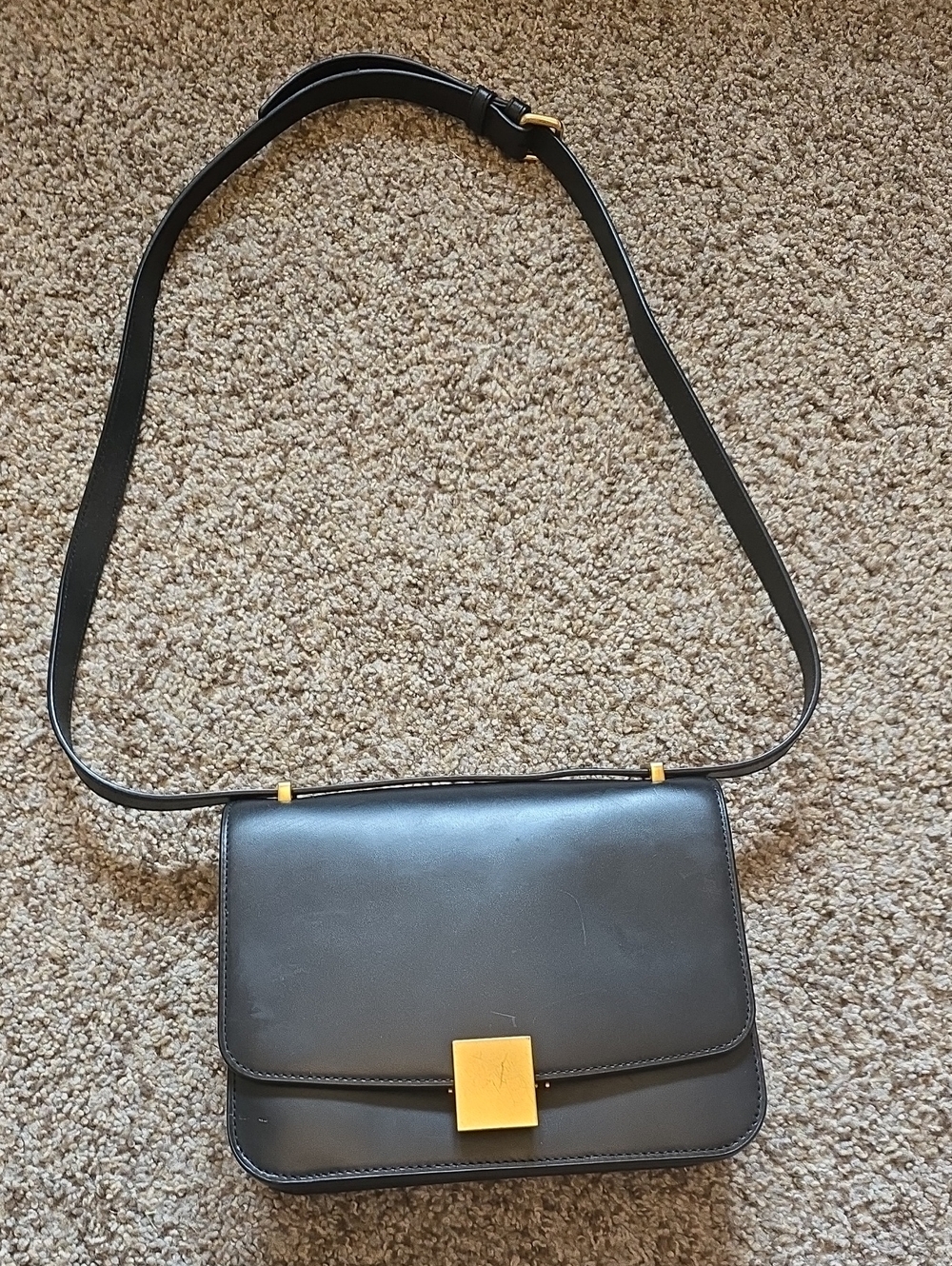 Quince Black Italian Leather Box Shoulder Bag 🖤👜